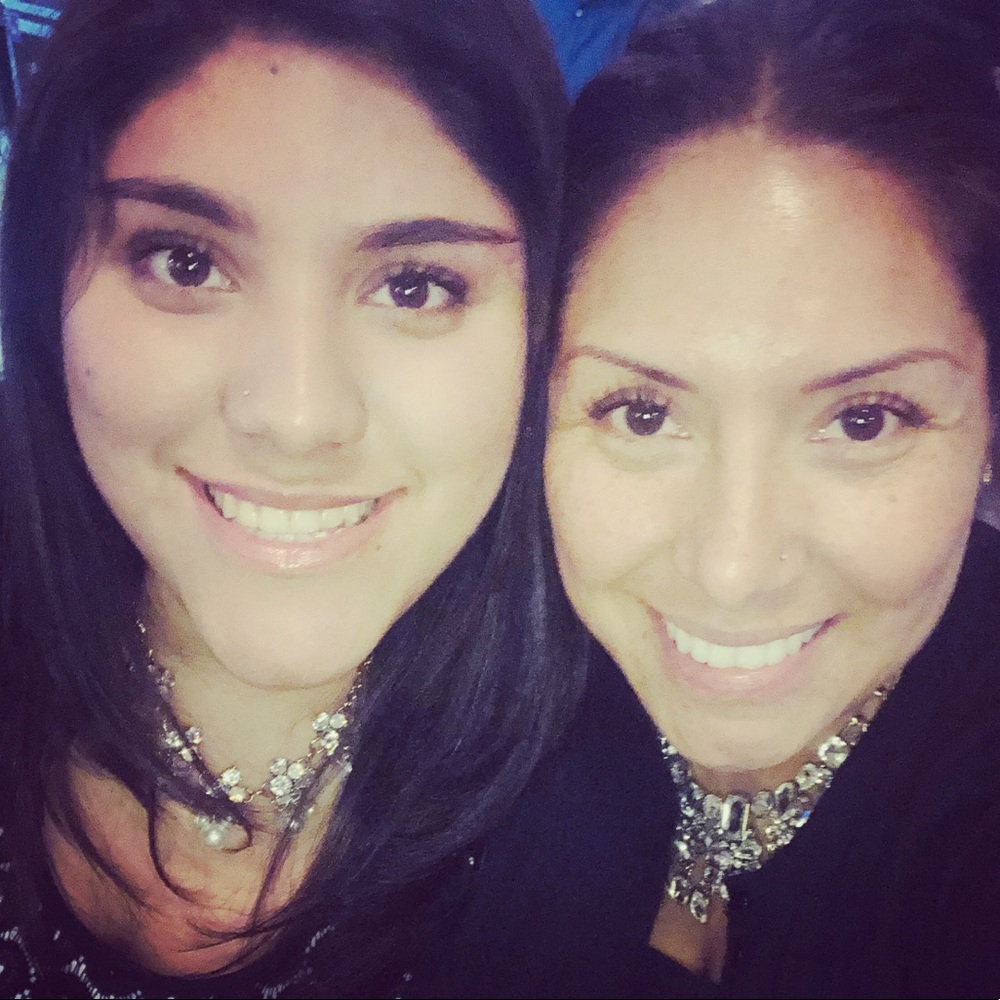 Meet your Posher, Gabriela